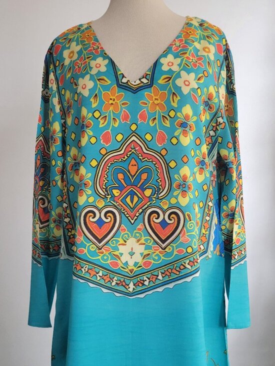 Tiana B. Dresses & Skirts - Tiana B Turquoise Paisley Print Long Sleeve Maxi Dress